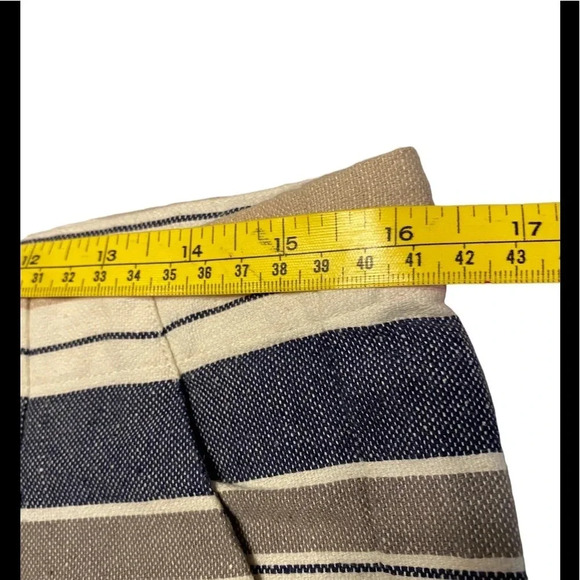 Joie Striped Linen Blend Shorts - Picture 6 of 7